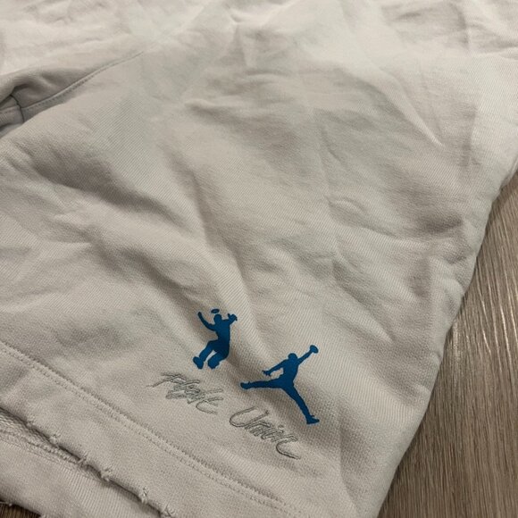 Jordan x Union M J FLC Short - Picture 2 of 4